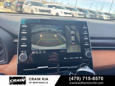 2022 Toyota Avalon Hybrid Limited - SUNROOF / CLEAN CARFAX