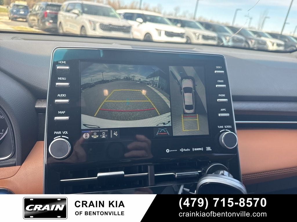 2022 Toyota Avalon Hybrid Limited - SUNROOF / CLEAN CARFAX