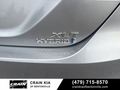 2020 Toyota Camry Hybrid XLE - HYBRID!