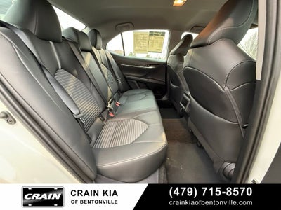 2024 Toyota Camry SE - CLEAN CARFAX / ONE OWNER