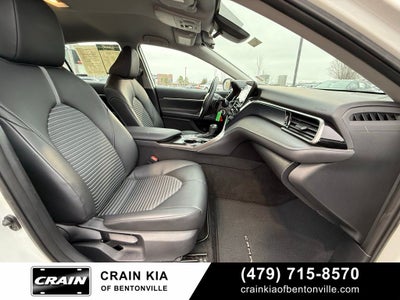 2024 Toyota Camry SE - CLEAN CARFAX / ONE OWNER