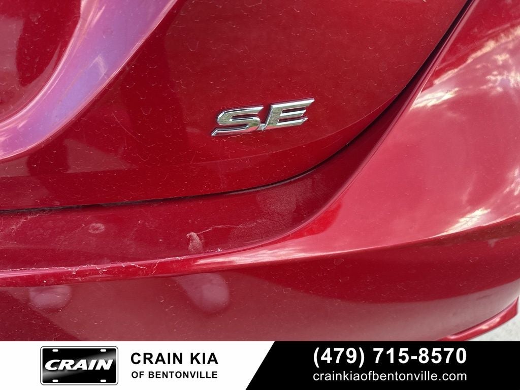 2023 Toyota Camry SE - CLEAN CARFAX / ONE OWNER