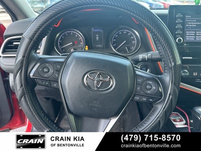 2023 Toyota Camry SE - CLEAN CARFAX / ONE OWNER