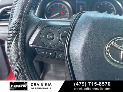 2023 Toyota Camry SE - CLEAN CARFAX / ONE OWNER