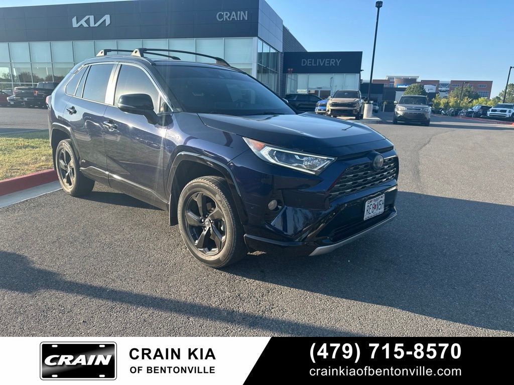 2021 Toyota RAV4 Hybrid XSE - AWD / CLEAN CARFAX / SUNROOF