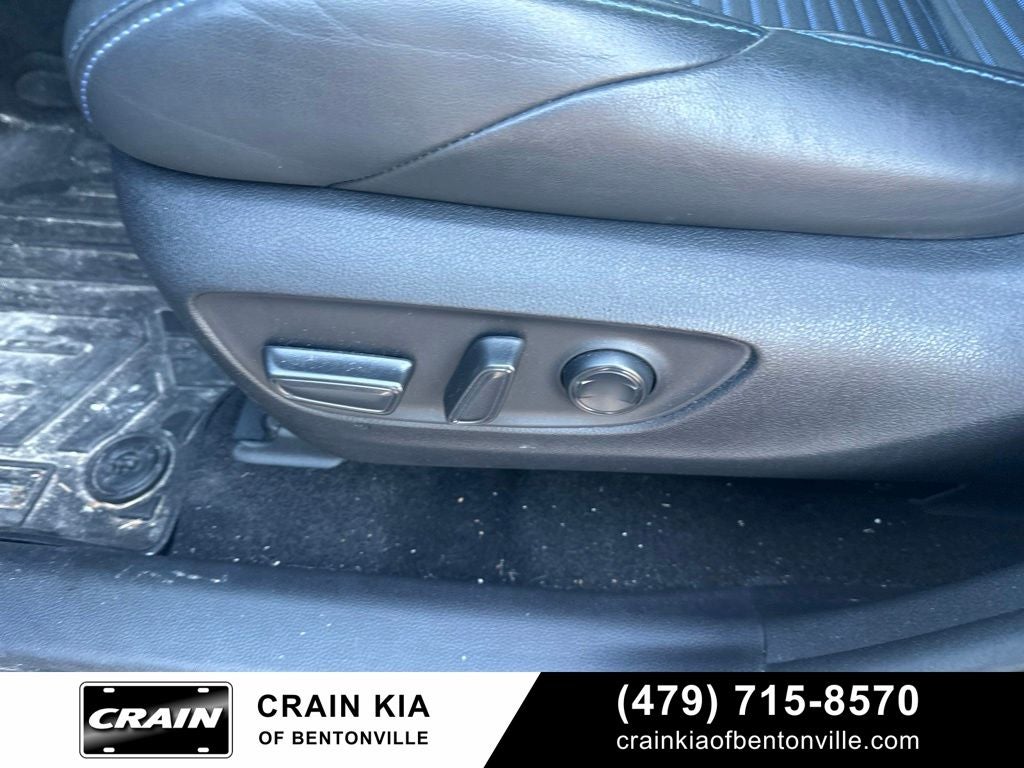 2021 Toyota RAV4 Hybrid XSE - AWD / CLEAN CARFAX / SUNROOF