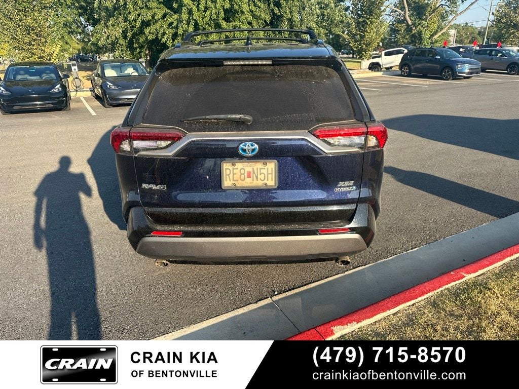 2021 Toyota RAV4 Hybrid XSE - AWD / CLEAN CARFAX / SUNROOF