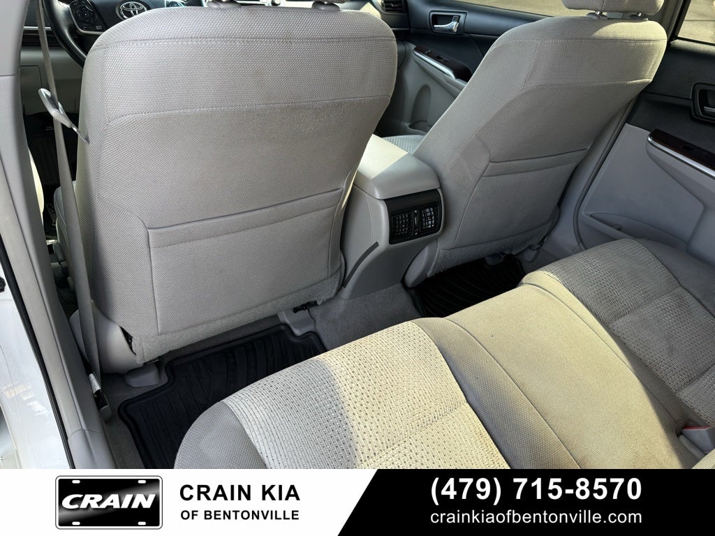 2014 Toyota Camry XLE - SUNROOF