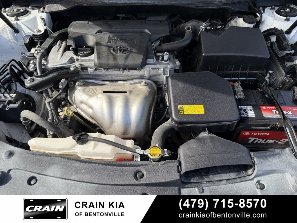 2014 Toyota Camry XLE - SUNROOF