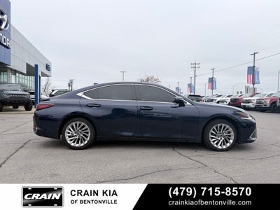 2023 Lexus ES 300h Luxury - CARFAX ONE OWNER