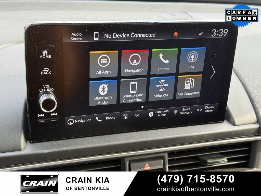 2025 Honda Pilot Touring - PANORAMIC SUNROOF / CLEAN CARFAX / 1 OWNER