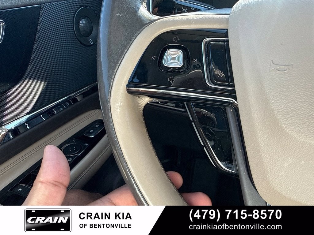 2020 Lincoln Corsair Reserve - AWD / PANORAMIC SUNROOF / CLEAN CARFAX