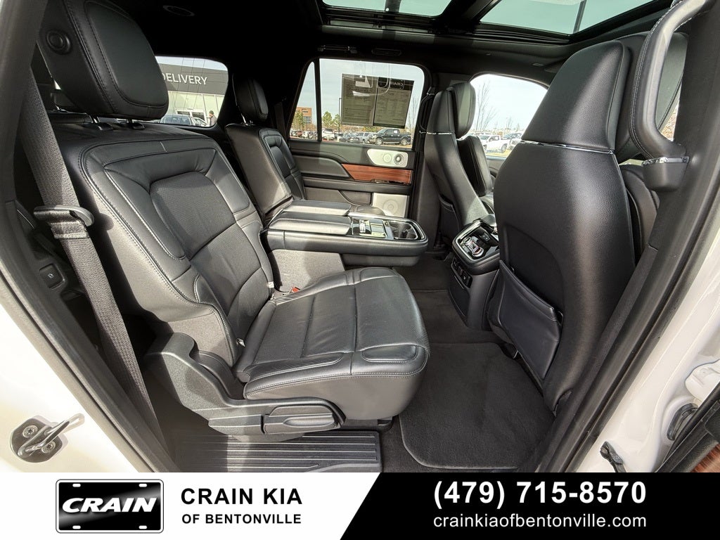 2018 Lincoln Navigator L L Reserve - 4WD / PANORAMIC SUNROOF / CLEAN CARFAX