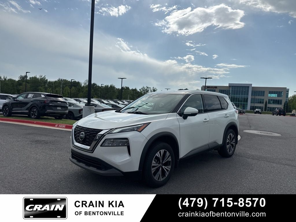 2021 Nissan Rogue SV - CARFAX ONE OWNER