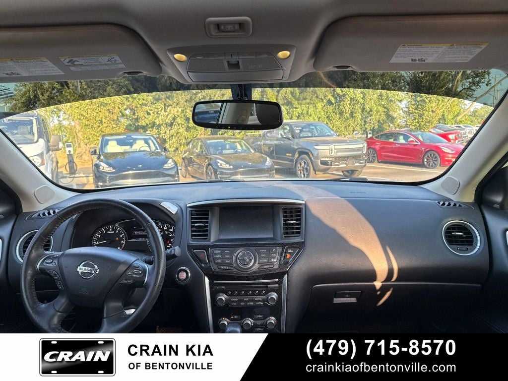 2020 Nissan Pathfinder SL - SUNROOF
