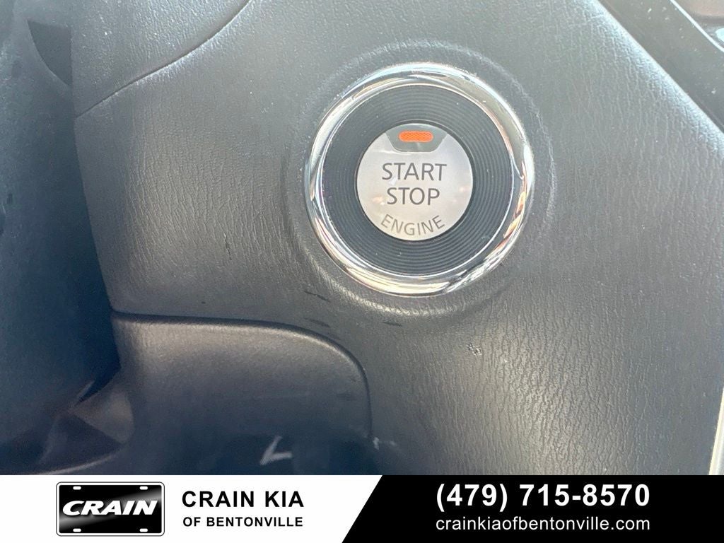 2018 Nissan Pathfinder SV - WHOLESALE / AS-IS