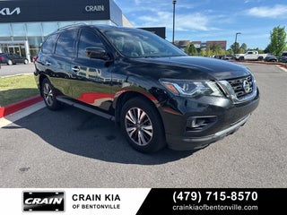 2017 Nissan Pathfinder SL - 4WD / LEATHER / AS-IS DUE TO AGE / MILES