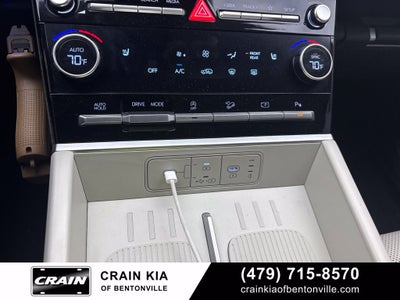 2025 Hyundai Santa Fe SEL - CARFAX ONE OWNER