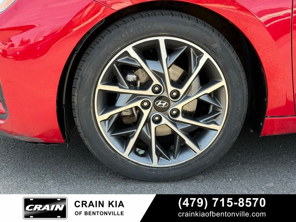 2020 Hyundai Elantra Limited - SUNROOF / CLEAN CARFAX