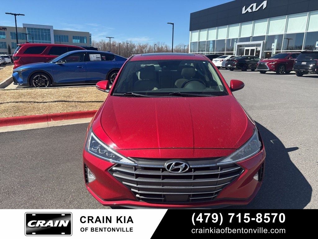 2020 Hyundai Elantra Limited - SUNROOF / CLEAN CARFAX