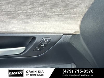 2025 Toyota Grand Highlander Hybrid Limited - AWD / PANORAMIC SUNROOF / CLEAN CARFAX