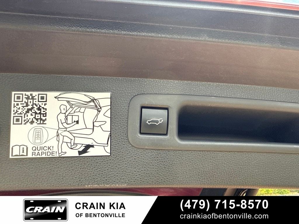 2022 Toyota Highlander Platinum - AWD / PANORAMIC SUNROOF / CLEAN CARFAX