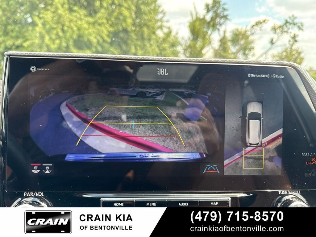 2022 Toyota Highlander Platinum - AWD / PANORAMIC SUNROOF / CLEAN CARFAX