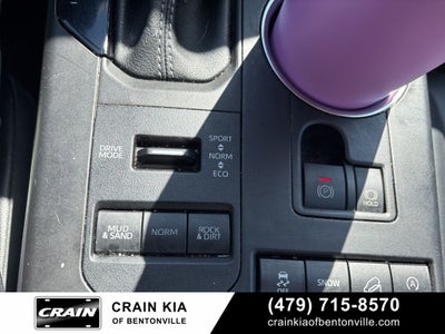 2022 Toyota Highlander XLE - AWD / SUNROOF / CLEAN CARFAX