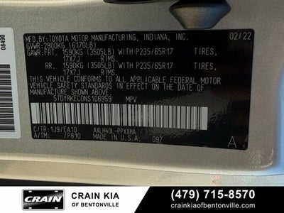 2022 Toyota Sienna XLE 8 Passenger - CARFAX ONE OWNER