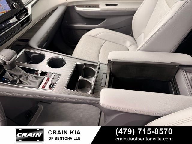 2023 Toyota Sienna Limited - SUNROOF / CLEAN CARFAX / ONE OWNER