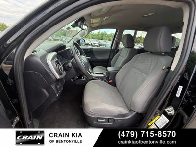 2021 Toyota Tacoma SR5 V6 - 4WD / CLEAN CARFAX