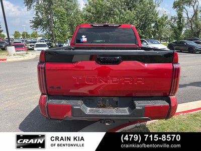 2024 Toyota Tundra Hybrid Platinum - 4WD / PANORAMIC SUNROOF / CARFAX ONE OWNER