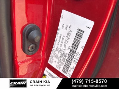 2024 Toyota Tundra Hybrid Platinum - 4WD / PANORAMIC SUNROOF / CARFAX ONE OWNER