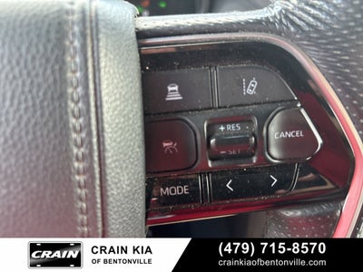 2024 Toyota Tundra Hybrid Platinum - 4WD / PANORAMIC SUNROOF / CARFAX ONE OWNER