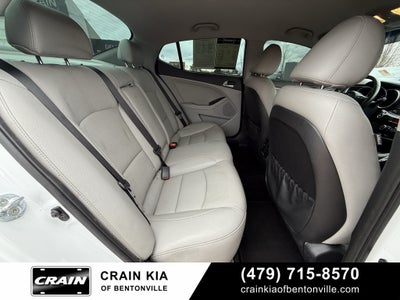 2015 Kia Optima EX - CLEAN CARFAX / VERY LOW MILES!