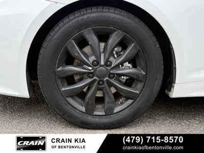 2015 Kia Optima EX - CLEAN CARFAX / VERY LOW MILES!
