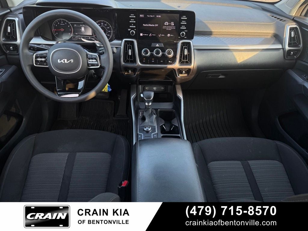 2023 Kia Sorento LX - KIA CPO / CLEAN CARFAX / ONE OWNER