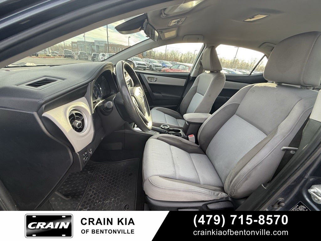 2018 Toyota Corolla LE - CLEAN CARFAX