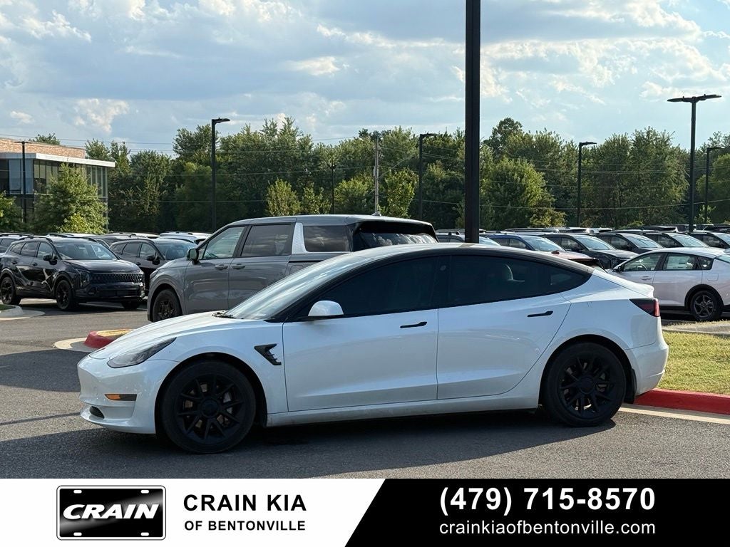 2023 Tesla Model 3 Base - CLEAN CARFAX / ONE OWNER