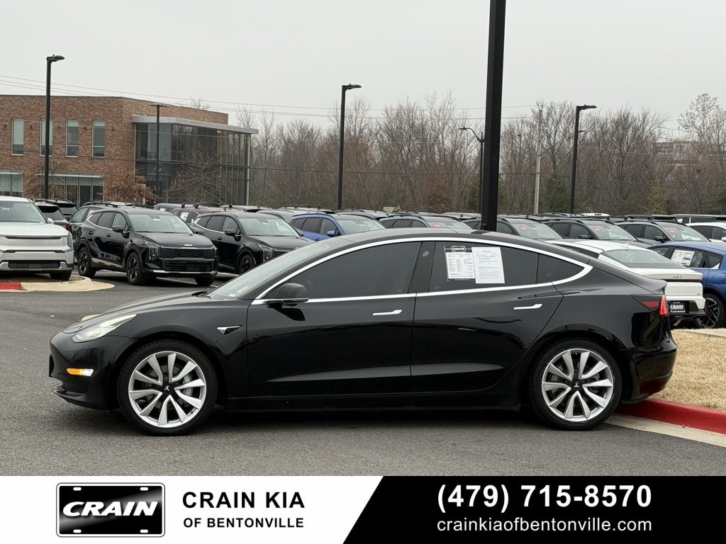 2020 Tesla Model 3 Long Range - AWD / CLEAN CARFAX