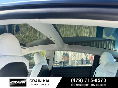 2023 Tesla Model 3 Performance - AWD / CARFAX ONE OWNER