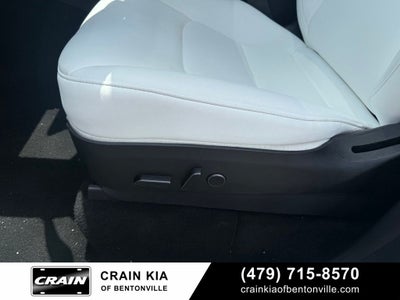 2021 Tesla Model Y Long Range - AWD / CLEAN CARFAX / ONE OWNER