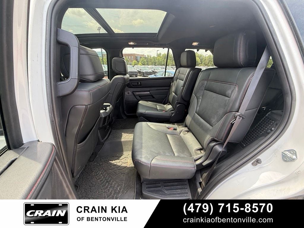 2024 Toyota Sequoia TRD Pro - 4WD / CLEAN CARFAX / PANORAMIC SUNROOF