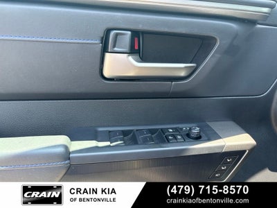 2026 Toyota Sequoia Platinum - 4WD / PANORAMIC SUNROOF / ONE OWNER