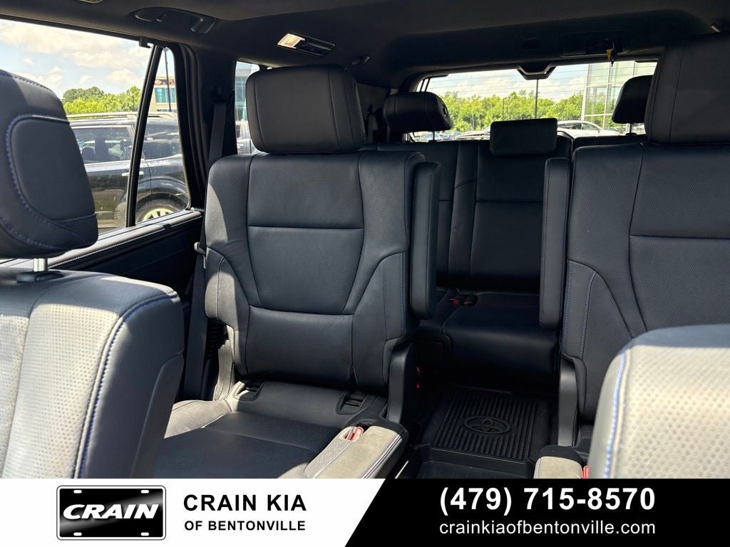 2026 Toyota Sequoia Platinum - 4WD / PANORAMIC SUNROOF / ONE OWNER