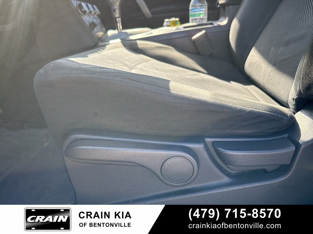 2013 Nissan Rogue S - AWD