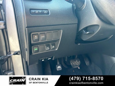 2016 Nissan Rogue SV - AWD / CLEAN CARFAX