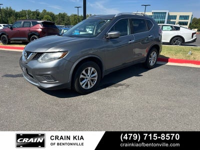 2016 Nissan Rogue SV - AWD / CLEAN CARFAX