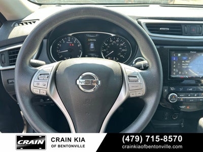 2016 Nissan Rogue SV - AWD / CLEAN CARFAX