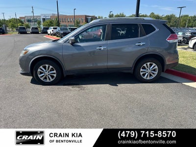 2016 Nissan Rogue SV - AWD / CLEAN CARFAX